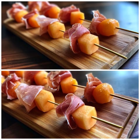 Une table avec des brochettes de viande et de fruits.
