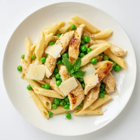 Poulet, pâtes, pois, menthe
